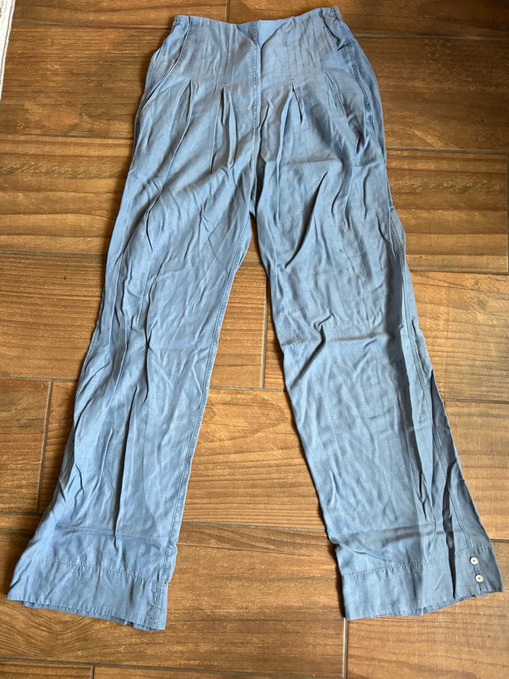 Lululemon Pleated Wide Leg Pants Blue Gray Tencel Size 4